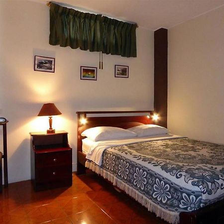 Jhomana Guesthouse Quito Zewnętrze zdjęcie