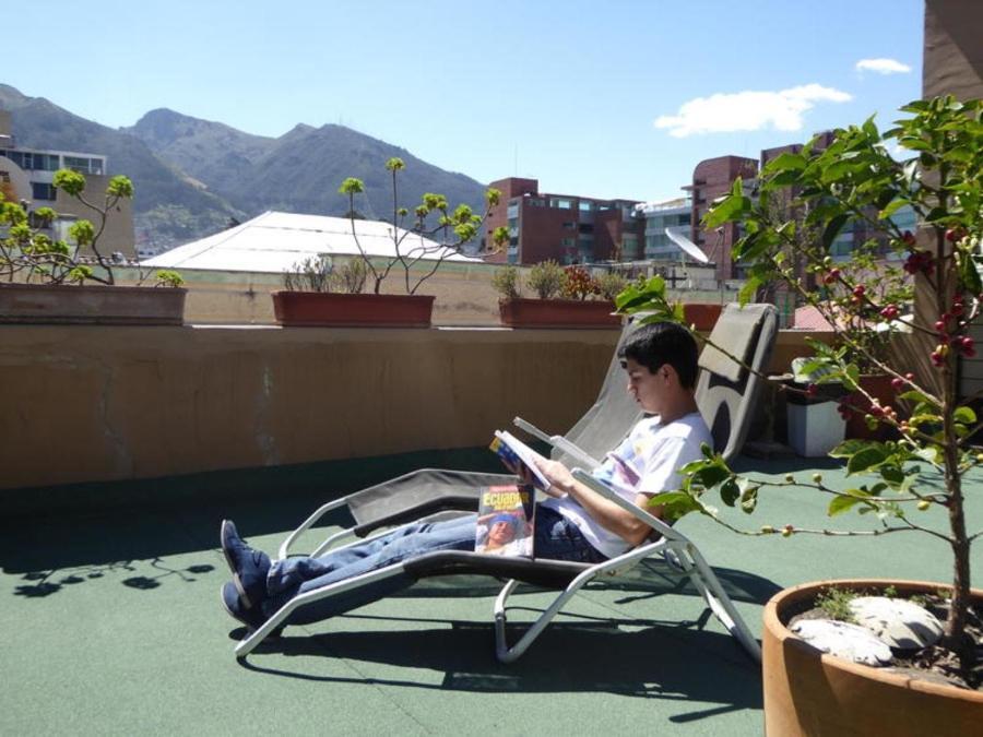 Jhomana Guesthouse Quito Zewnętrze zdjęcie