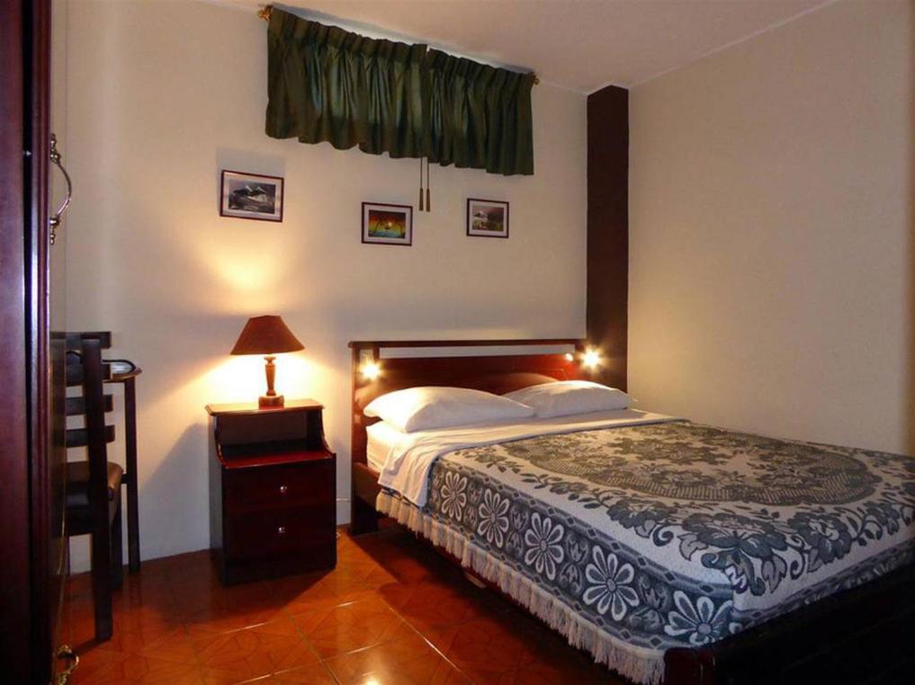 Jhomana Guesthouse Quito Zewnętrze zdjęcie